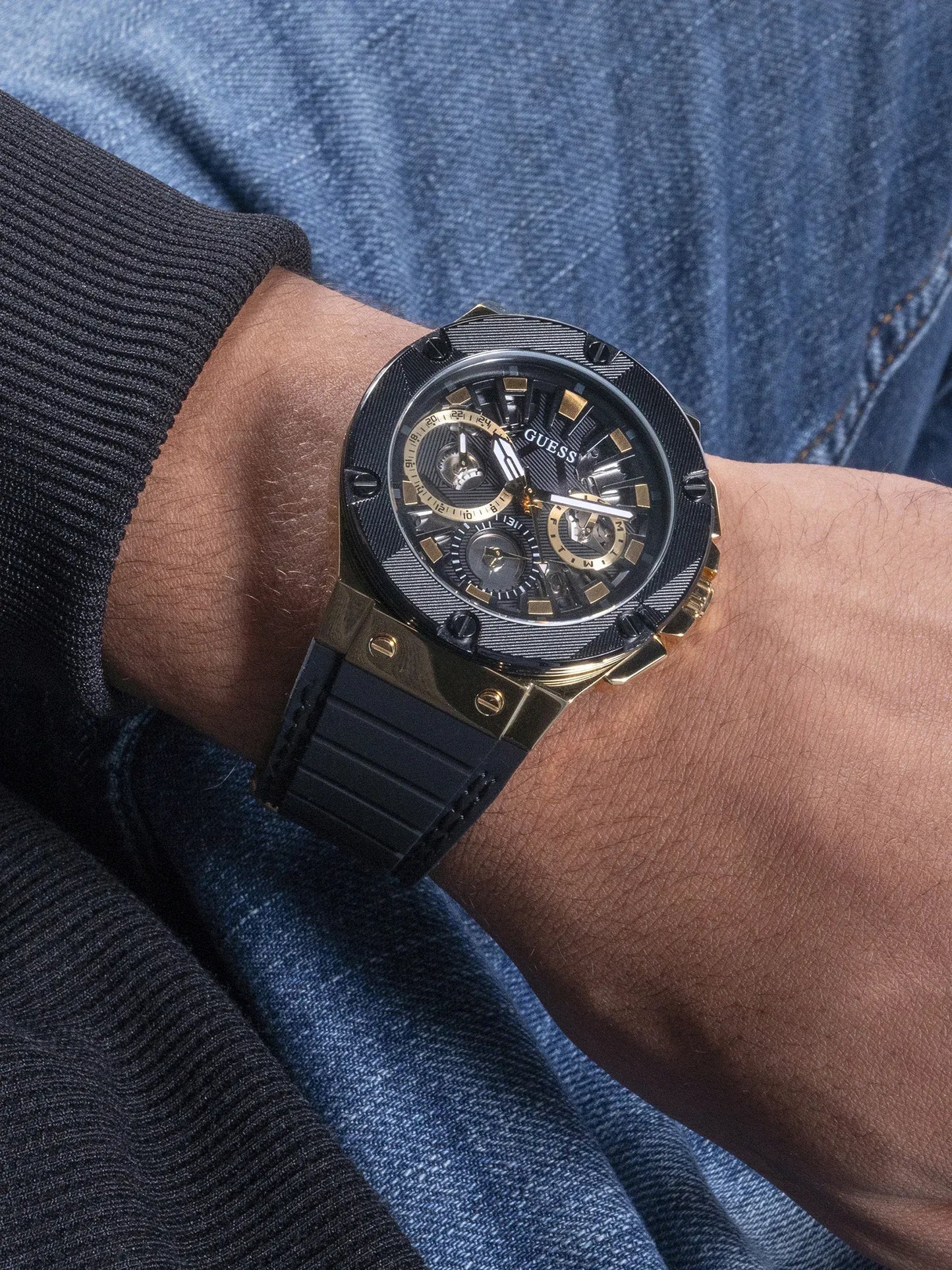 Laikrodis Guess Circuit Gold